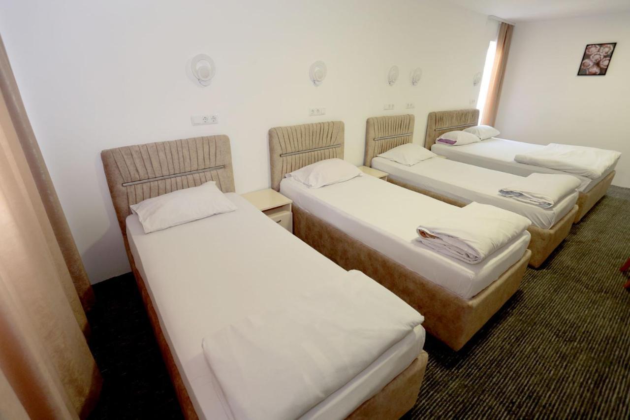 トゥズラ Pansion Kipovi Bed & Breakfast エクステリア 写真